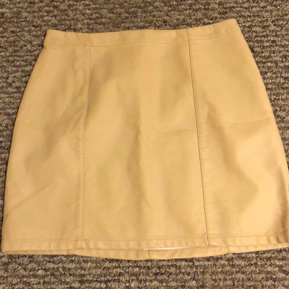 F21 nude mini skirt faux leather